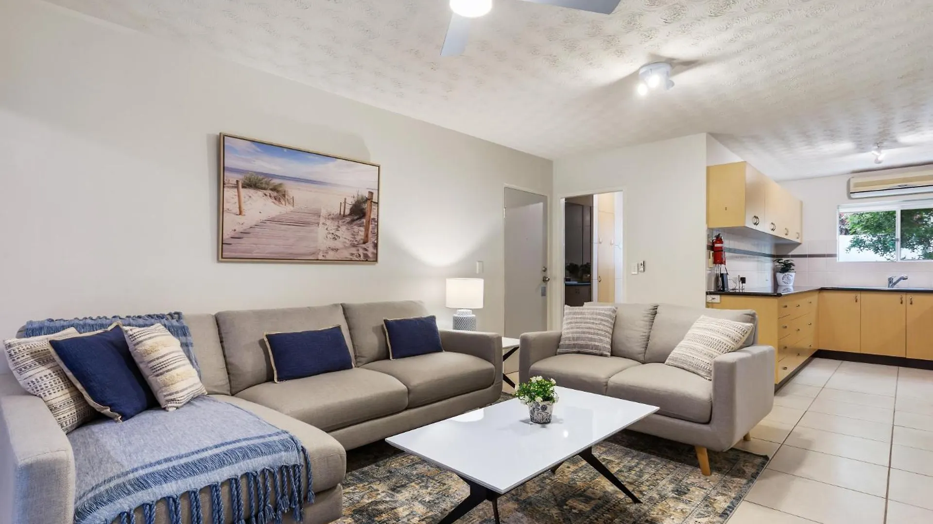Beachfront 2-Bedroom Apartment With Secure Parking Maroochydore Austrálie